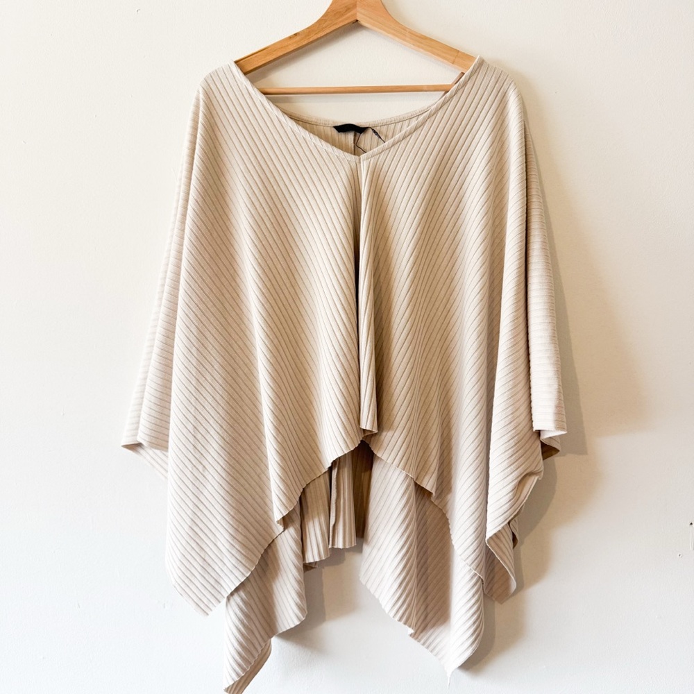Zara Beige V-Neck Cape Size Small - Picture 4 of 11
